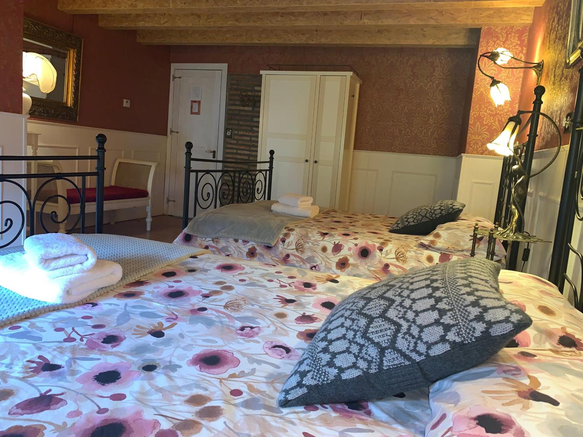 Casa El Pelaire Guest House Perarrua ภายนอก รูปภาพ